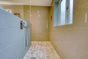 Bathroom- click for photo gallery
